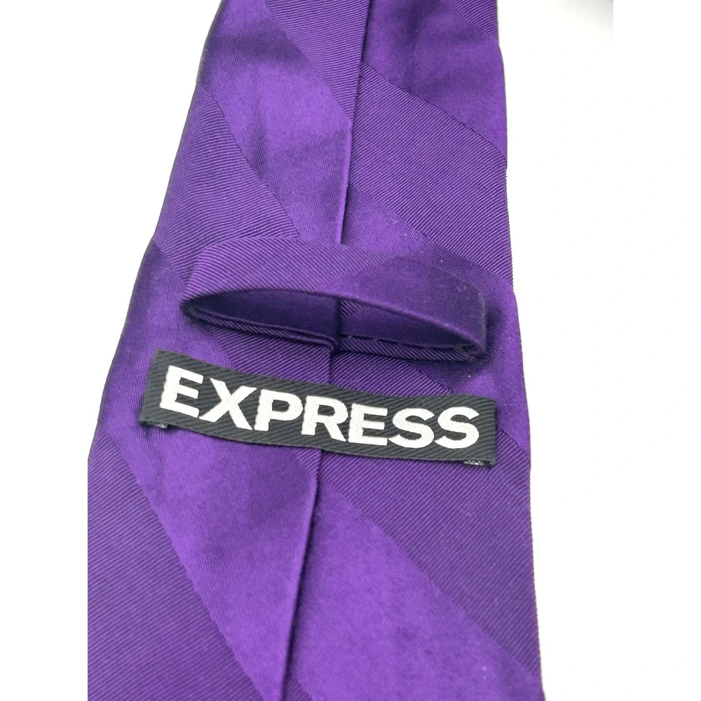 Express Men's Neck Tie Purple on Purple Textured‎ Stripe 3.5 Width 60 Length